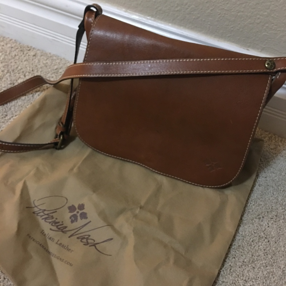 PATRICIA NASH Italian Leather Crossbody Bag